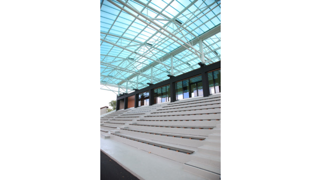 Tribunes Périgny